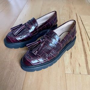 Stuart Weitzman NWOT Loafers